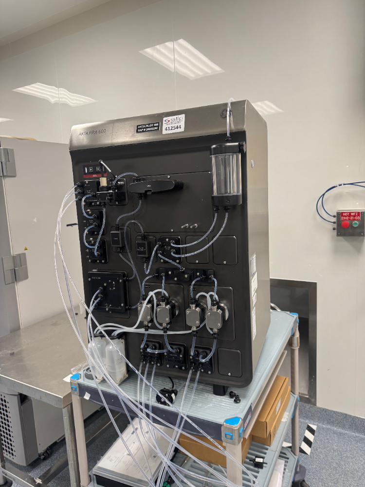 Image of GE AKTA pilot 600 Chromatography System